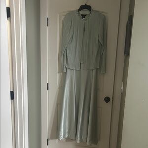 Cachet Women's Maxi dress size 16 2 pieces